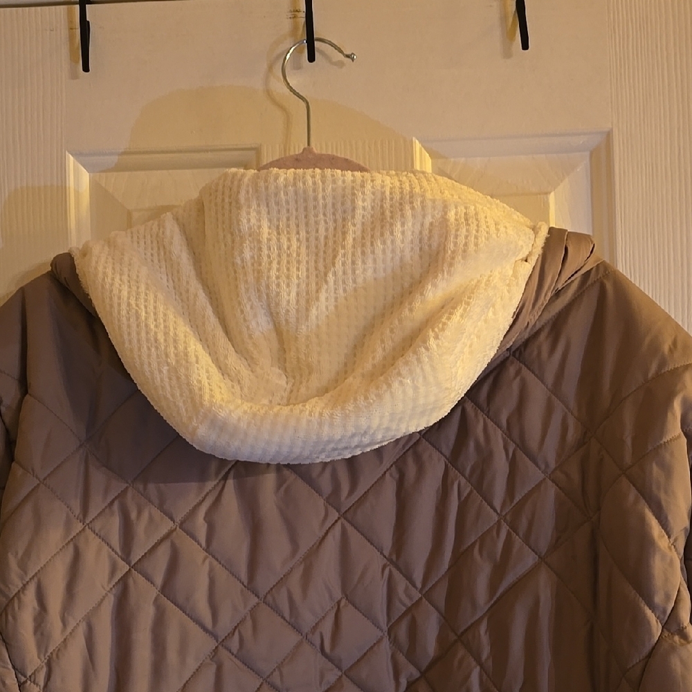 Free Country Tan Quilted Jacket - Picture 8 of 8